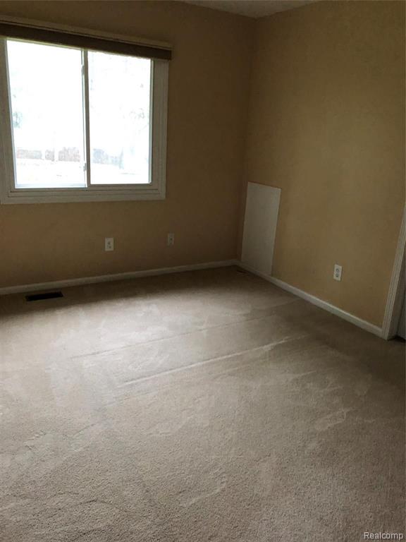 3006 Lexham Lane Rochester Hills, MI 48309 - Photo 12 of 14