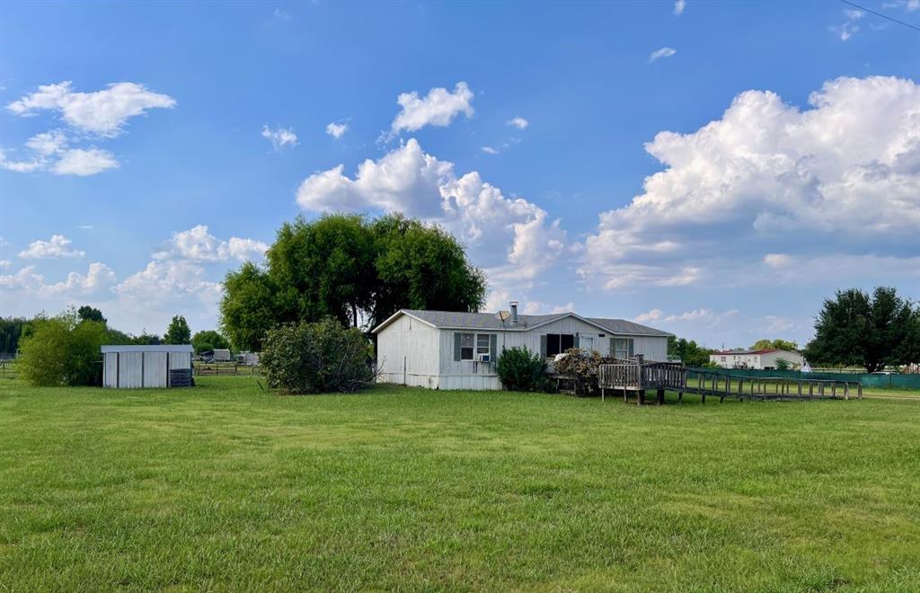 1665 Smith Circle Combine, TX 75159 - Photo 18 of 25