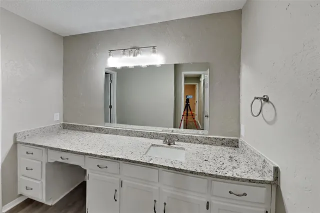 $2,025 | 2503 Engleford Drive, Arlington, TX 76015