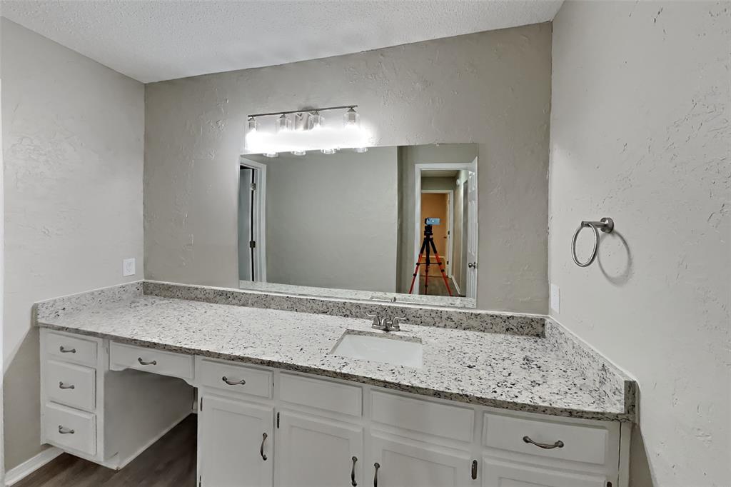 2503 Engleford Drive Arlington, TX 76015 - Photo 15 of 18