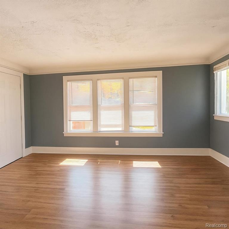 2684 Clements Street Detroit, MI 48238 - Photo 4 of 10