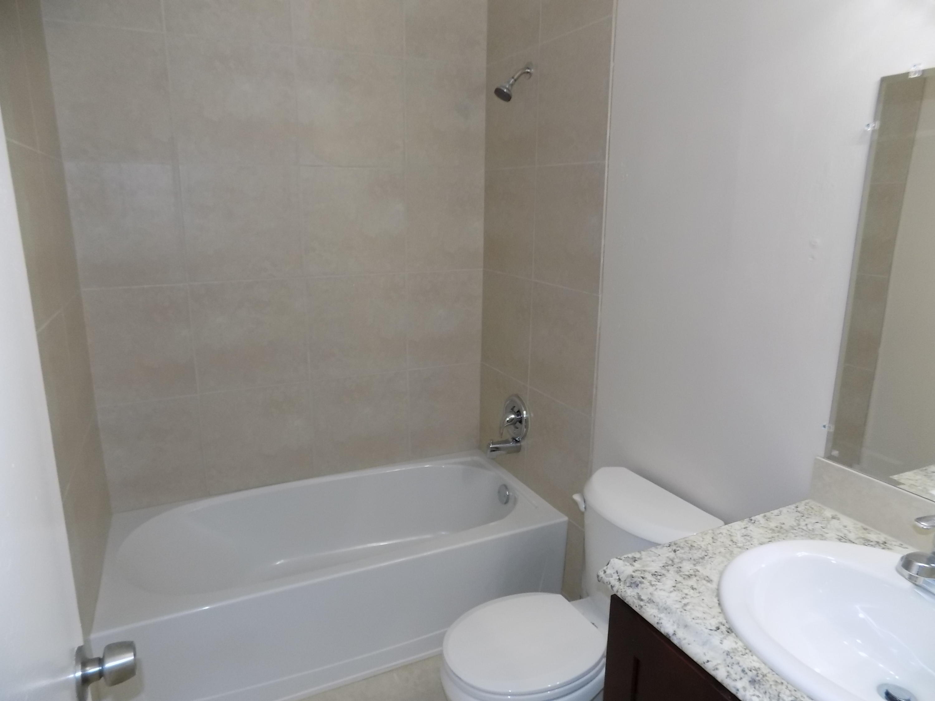 1798 Abbey Road, Unit C201 West Palm Beach, FL 33415 - Photo 15 of 26 2nd Bathroom