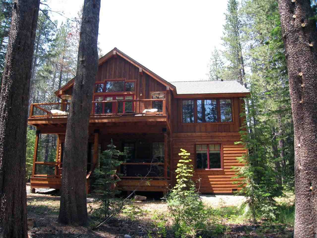 11563 Sun Valley Road Truckee, CA 96161 - Photo 11 of 14 a front view of a house with garden