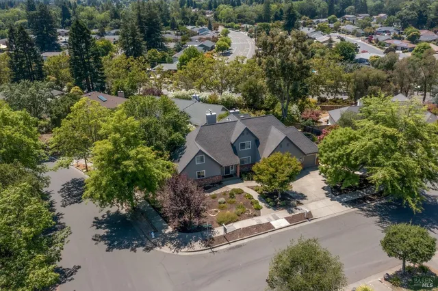 $1,350,000 | 4713 Circle B Place, Santa Rosa, CA 95405