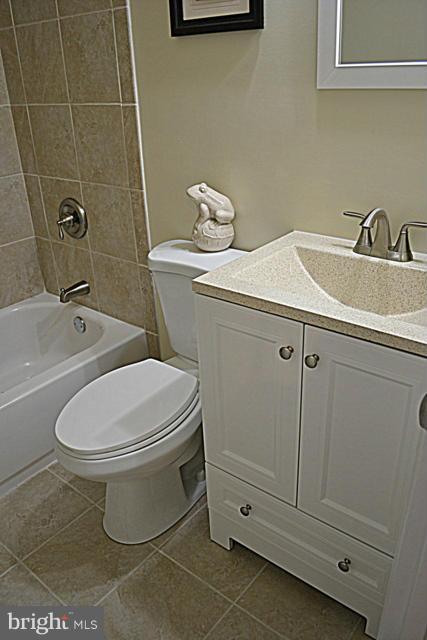1720 Joe Harris Road Prince Frederick, MD 20678 - Photo 21 of 29 Bath