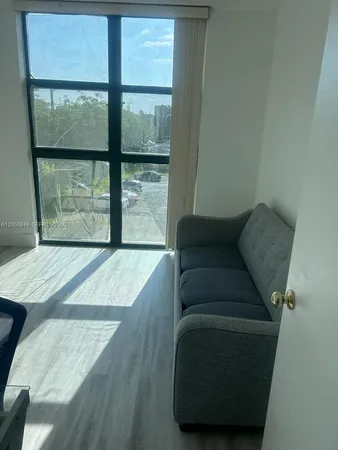$2,300 | 11790 Southwest 18th Street, Unit 4053, Miami, FL 33175