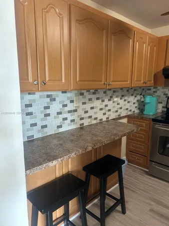 $2,300 | 11790 Southwest 18th Street, Unit 4053, Miami, FL 33175