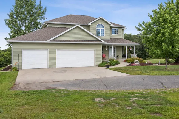 $699,900 | 11150 Cormorant Heights Road, Audubon, MN 56511