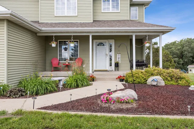 $738,400 | 11150 Cormorant Heights Road, Audubon, MN 56511