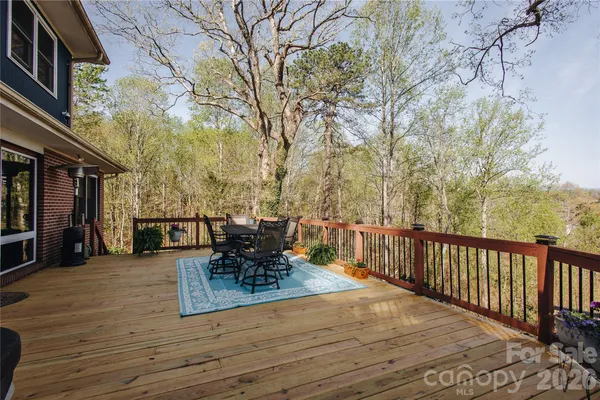 $650,000 | 56 East Glenview Street, Marion, NC 28752