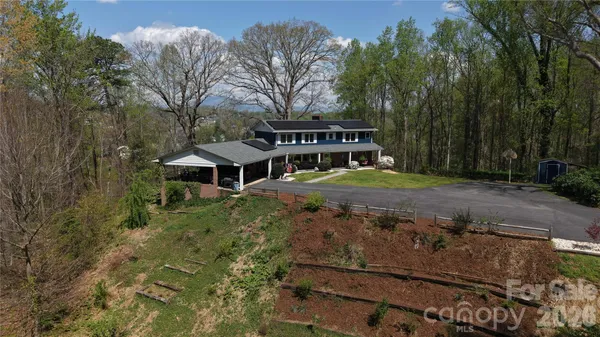 $650,000 | 56 East Glenview Street, Marion, NC 28752
