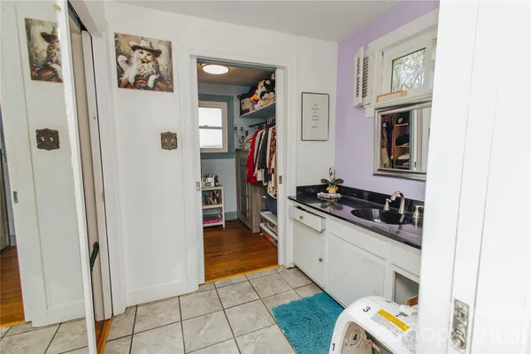 $650,000 | 56 East Glenview Street, Marion, NC 28752