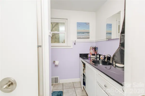 $650,000 | 56 East Glenview Street, Marion, NC 28752