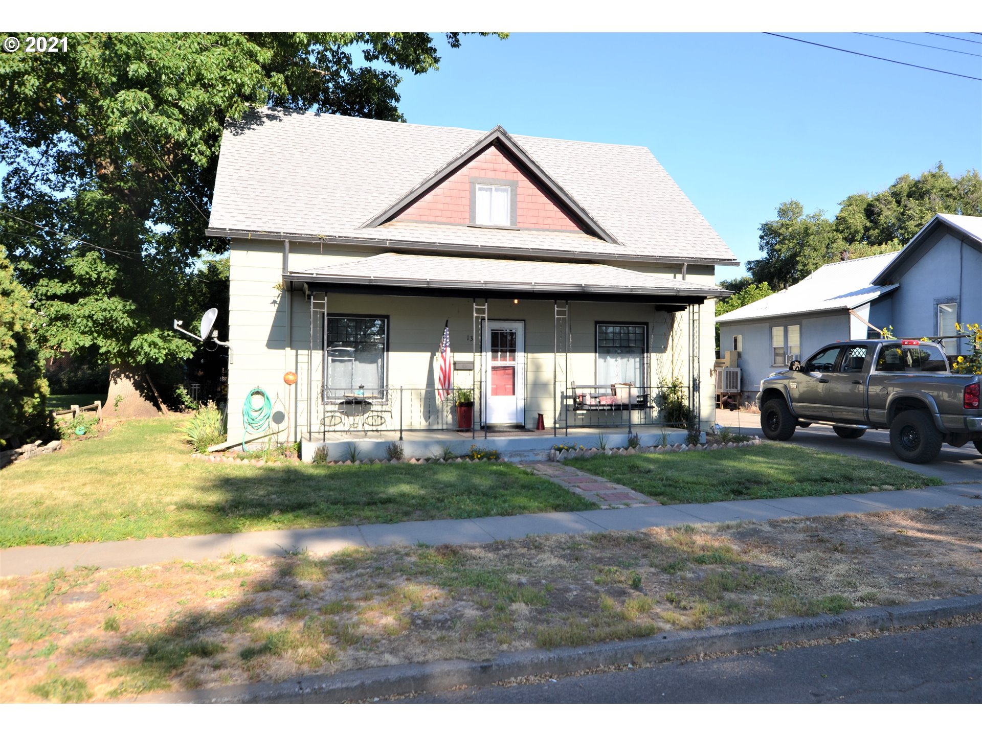 13 Southeast 10th Street Pendleton, OR 97801 - Photo 2 of 26 Gallery Image 2