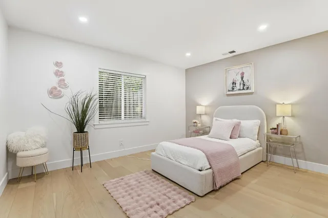 $3,498,000 | 3109 Maddux Drive, Palo Alto, CA 94303