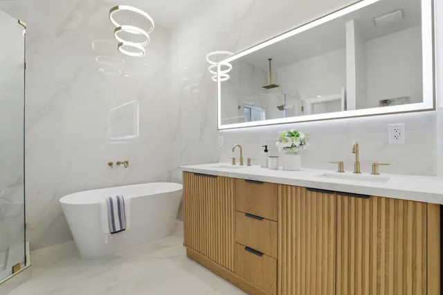 $3,498,000 | 3109 Maddux Drive, Palo Alto, CA 94303