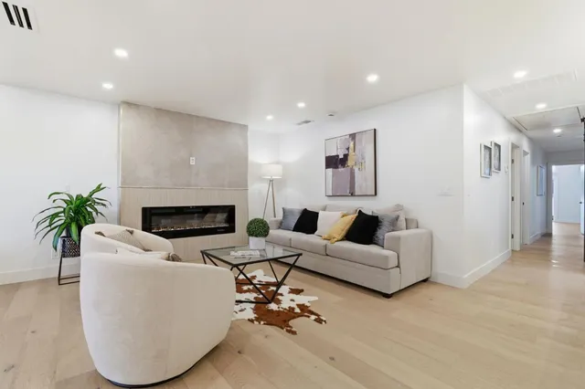 $3,498,000 | 3109 Maddux Drive, Palo Alto, CA 94303