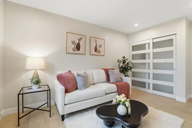 $3,498,000 | 3109 Maddux Drive, Palo Alto, CA 94303