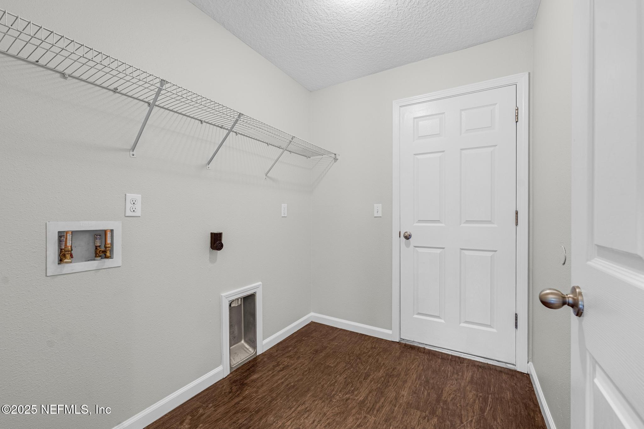 5120 Dugdale Road Jacksonville, FL 32210 - Photo 30 of 32 a view of an empty room