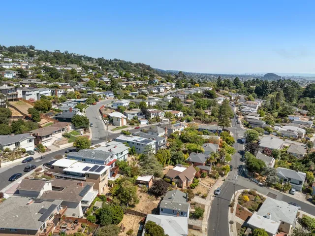 $1,600,000 | 2437 Edwards Avenue, El Cerrito, CA 94530