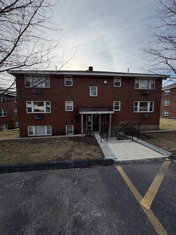 103 Trapelo Road, Unit 19 Waltham, MA 02452 - Photo 14 of 15