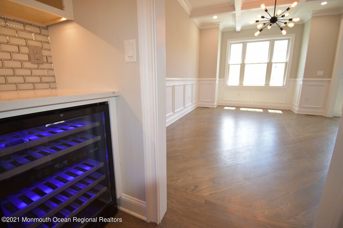 31 Lupine Way Clark, NJ 07066 - Photo 11 of 40 DSC_0449