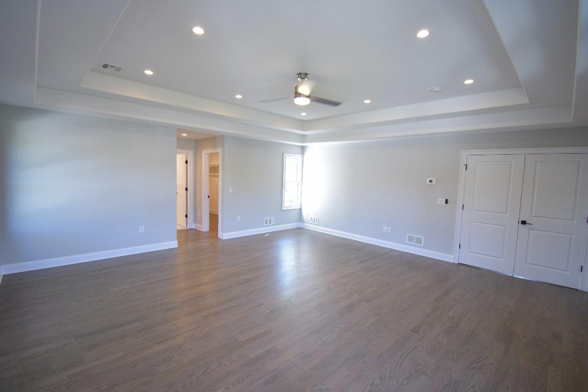 31 Lupine Way Clark, NJ 07066 - Photo 21 of 40 DSC_0325