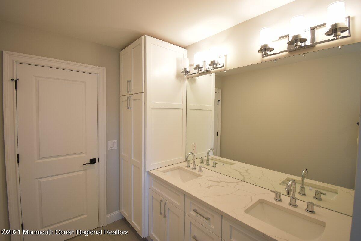 31 Lupine Way Clark, NJ 07066 - Photo 29 of 40 DSC_0348