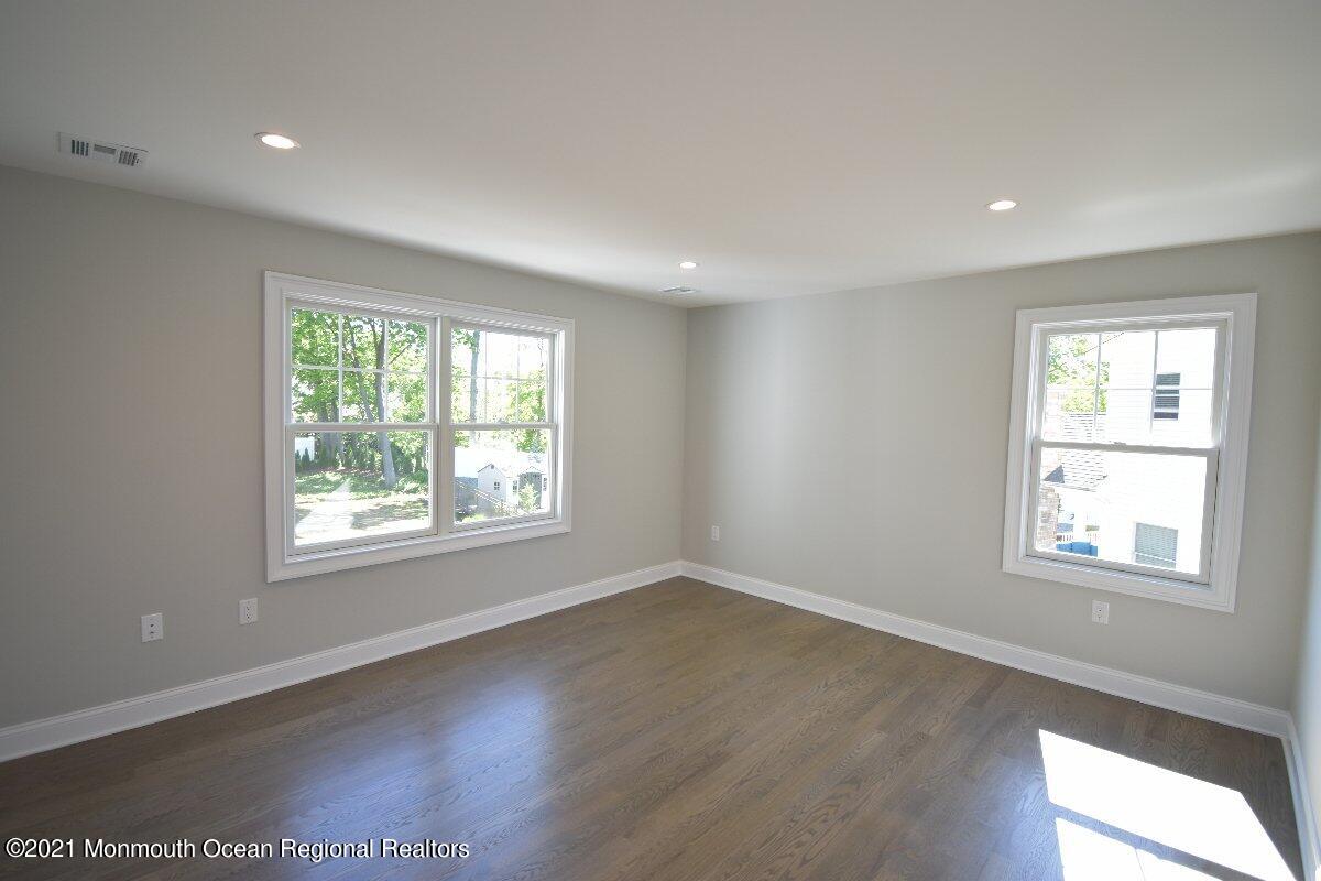 31 Lupine Way Clark, NJ 07066 - Photo 30 of 40 DSC_0353
