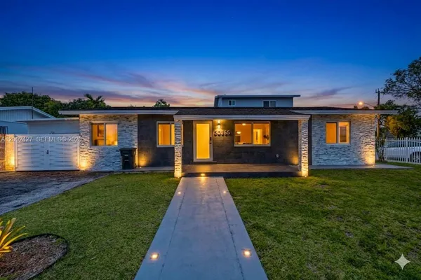 $639,999 | 30365 Southwest 152nd Court, Homestead, FL 33033