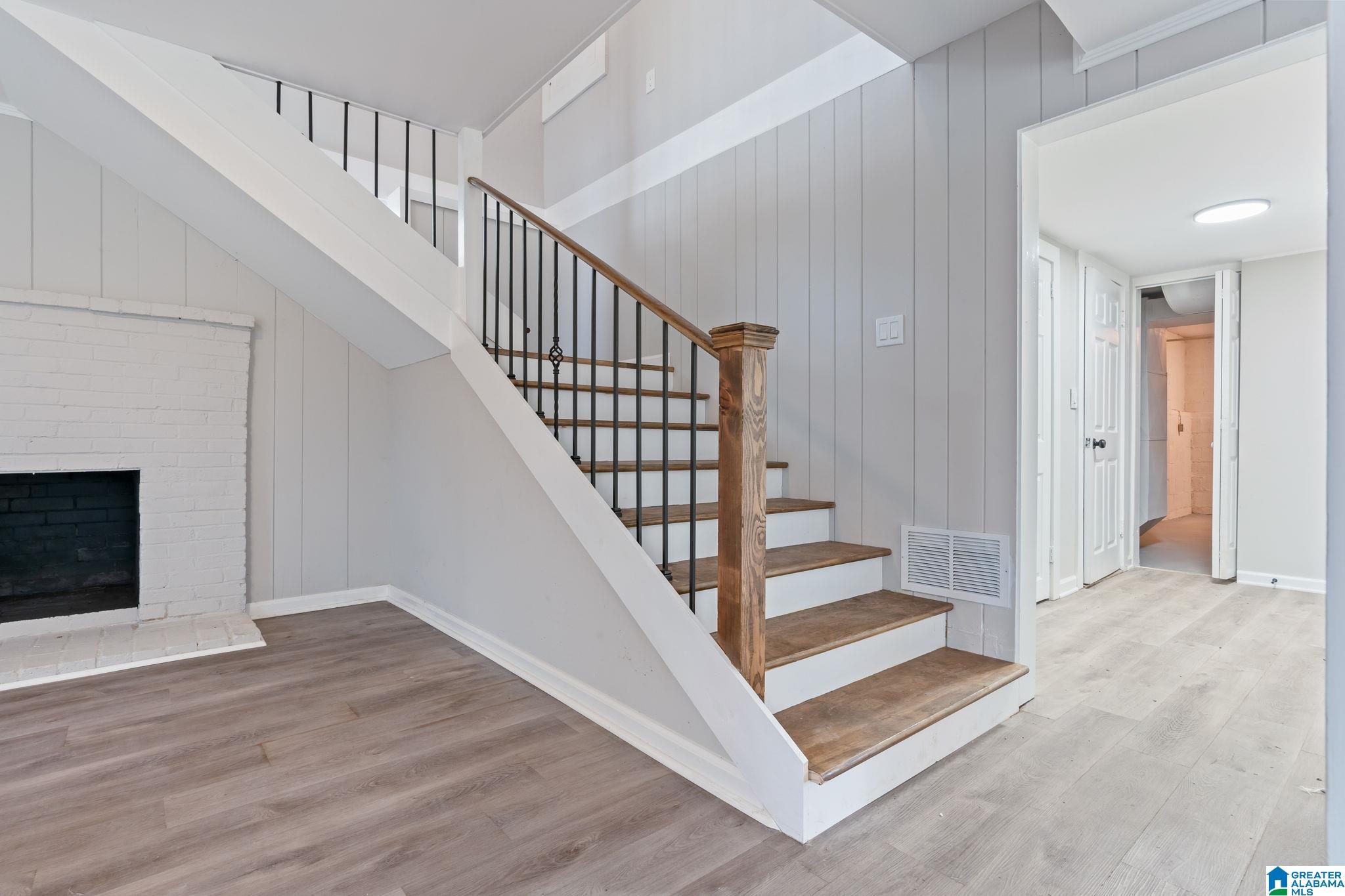 686 Ridge Top Circle Birmingham, AL 35206 - Photo 14 of 36