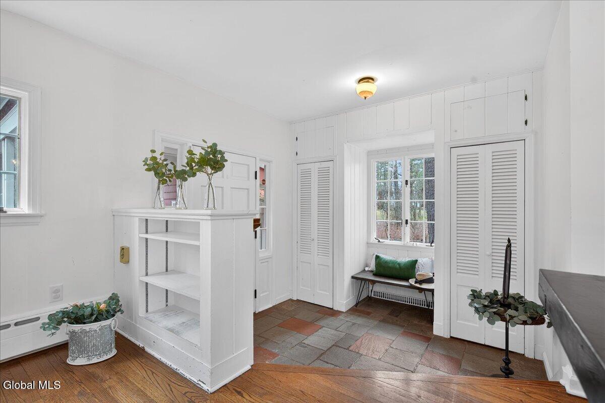 32 Slingerland Street Bethlehem, NY 12159 - Photo 2 of 70 01-32 SLINGERLANDS