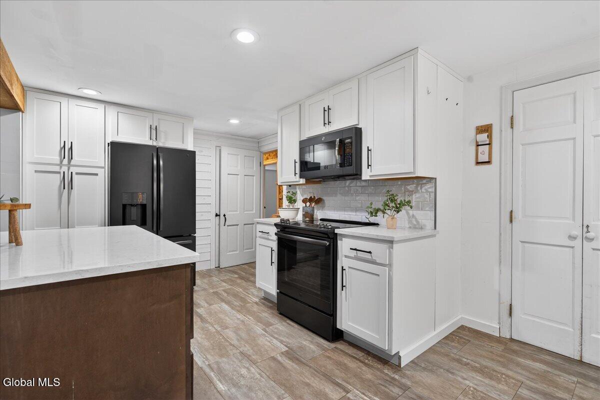 32 Slingerland Street Bethlehem, NY 12159 - Photo 25 of 70 03-32 SLINGERLANDS-11