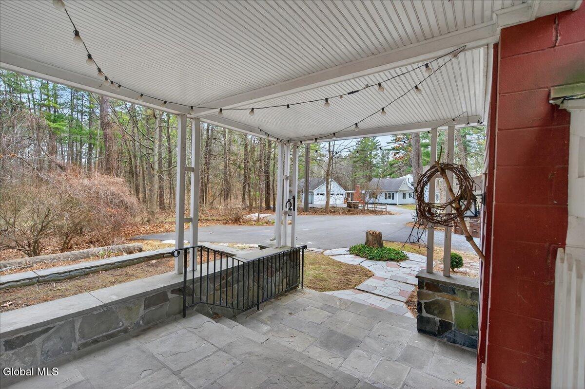 32 Slingerland Street Bethlehem, NY 12159 - Photo 61 of 70 35-32 SLINGERLANDS-40
