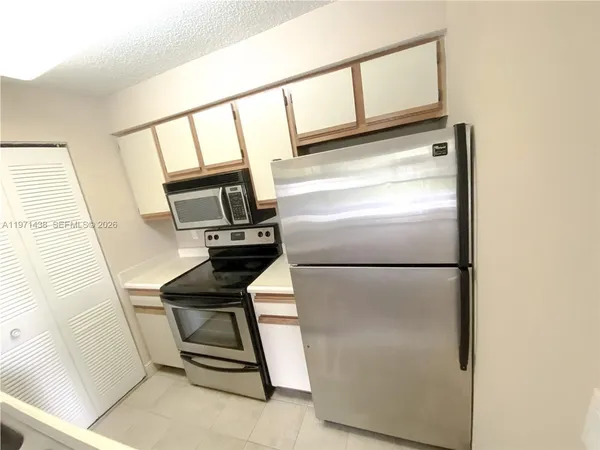 $1,490 | 1259 Southwest 46th Avenue, Unit 1914, Pompano Beach, FL 33069