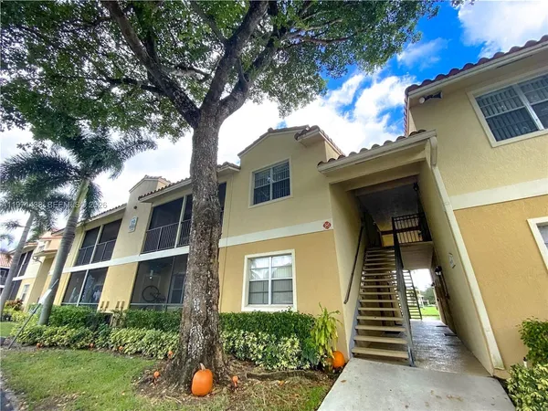 $1,450 | 1259 Southwest 46th Avenue, Unit 1914, Pompano Beach, FL 33069