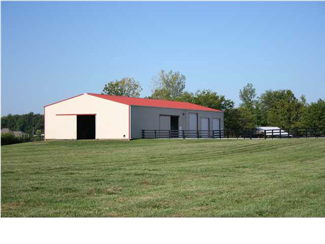 5433 Schneider Road Newburgh, IN 47630 - Photo 3 of 30 Gallery Image 3