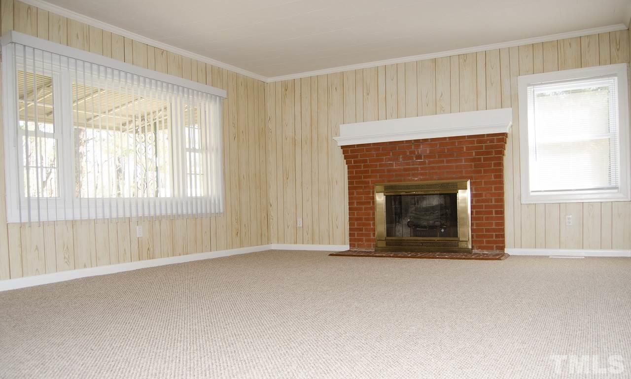 1870 Pope Road Dunn, NC 28334 - Photo 8 of 25 Gallery Image 8