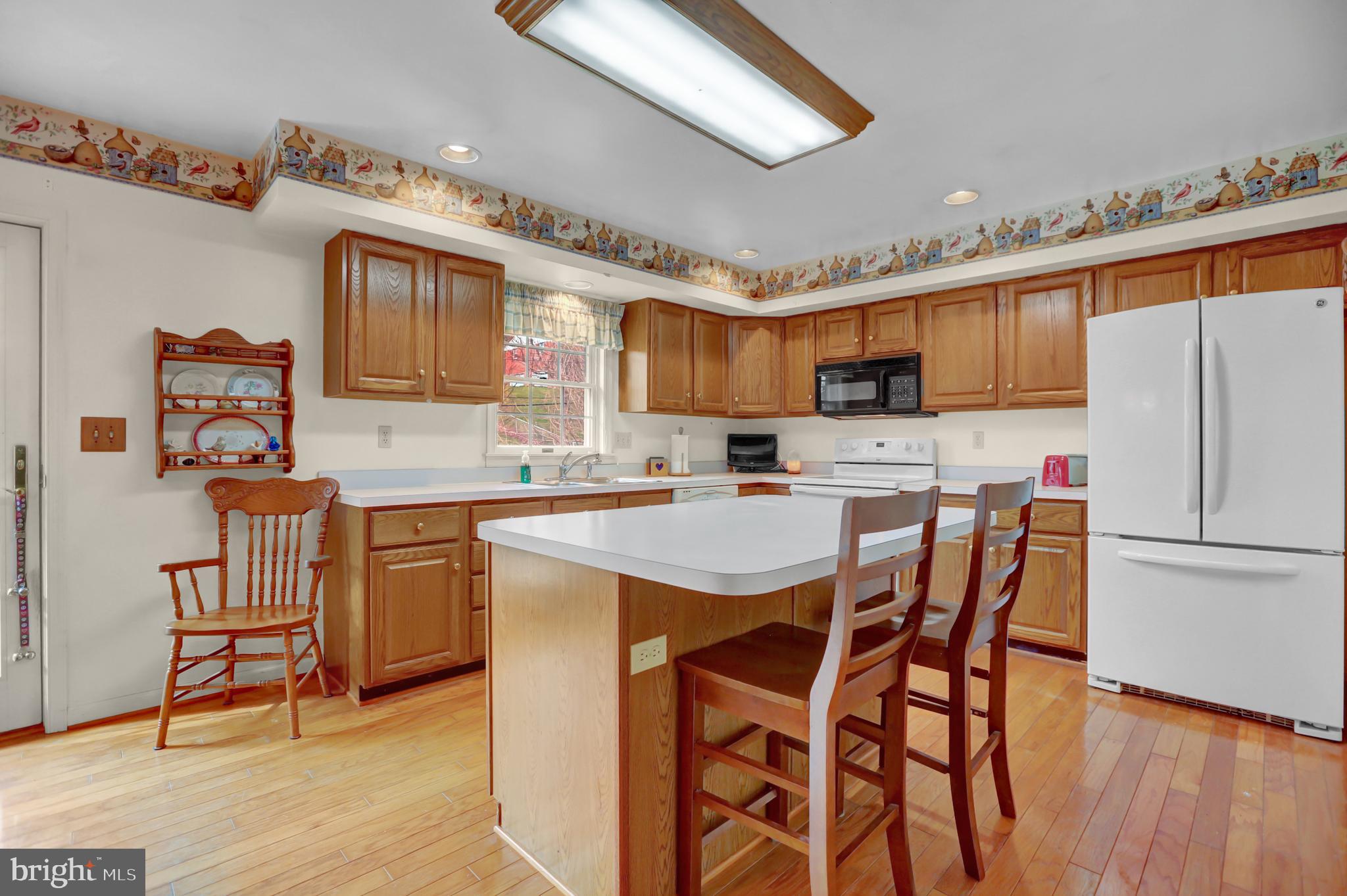 302 Clark Road Hershey, PA 17033 - Photo 7 of 33