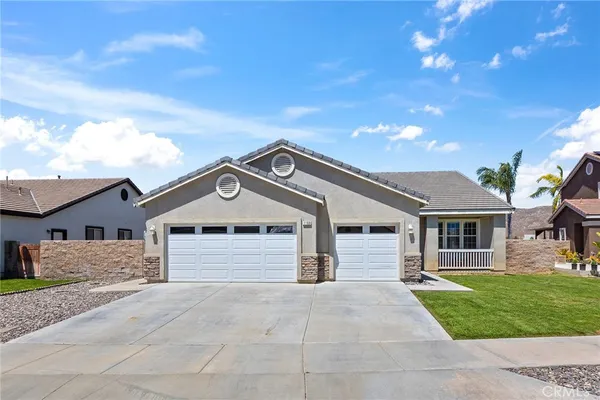 $515,000 | 1169 Broadway Lane, Hemet, CA 92545