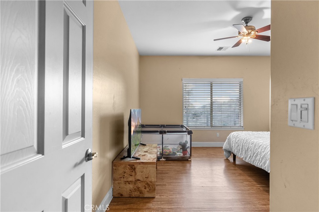 26820 Stirrup Way Tehachapi, CA 93561 - Photo 29 of 47