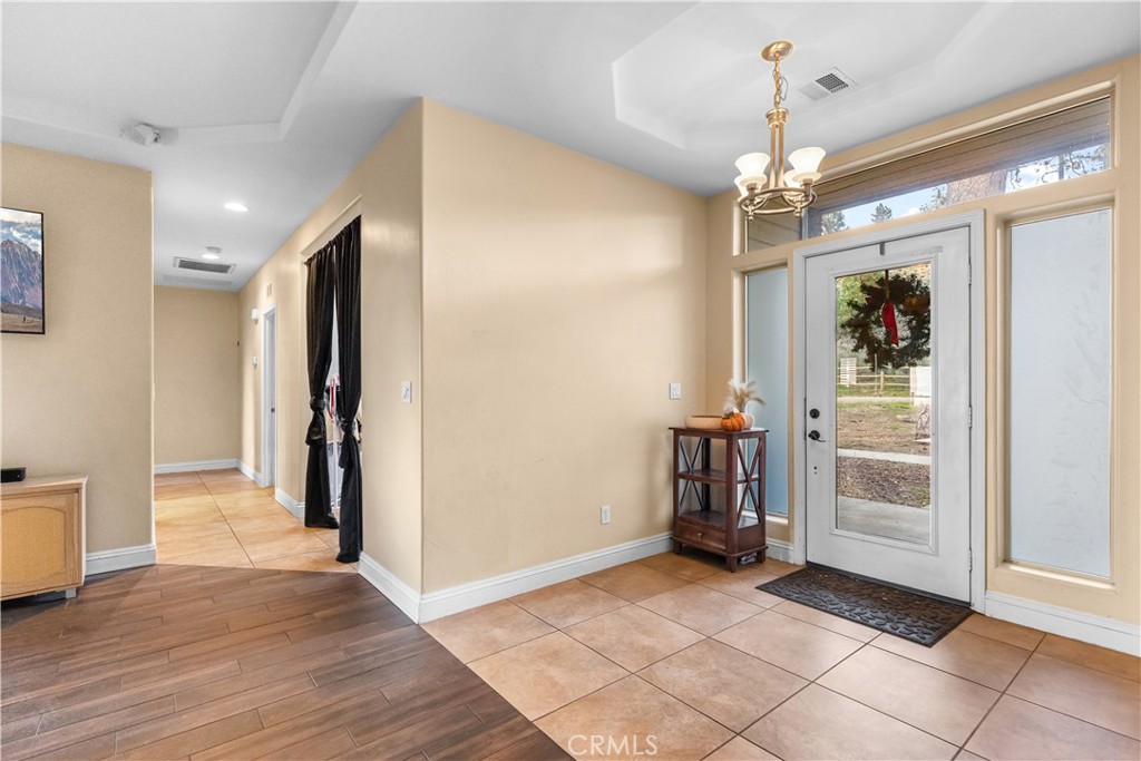 26820 Stirrup Way Tehachapi, CA 93561 - Photo 7 of 47