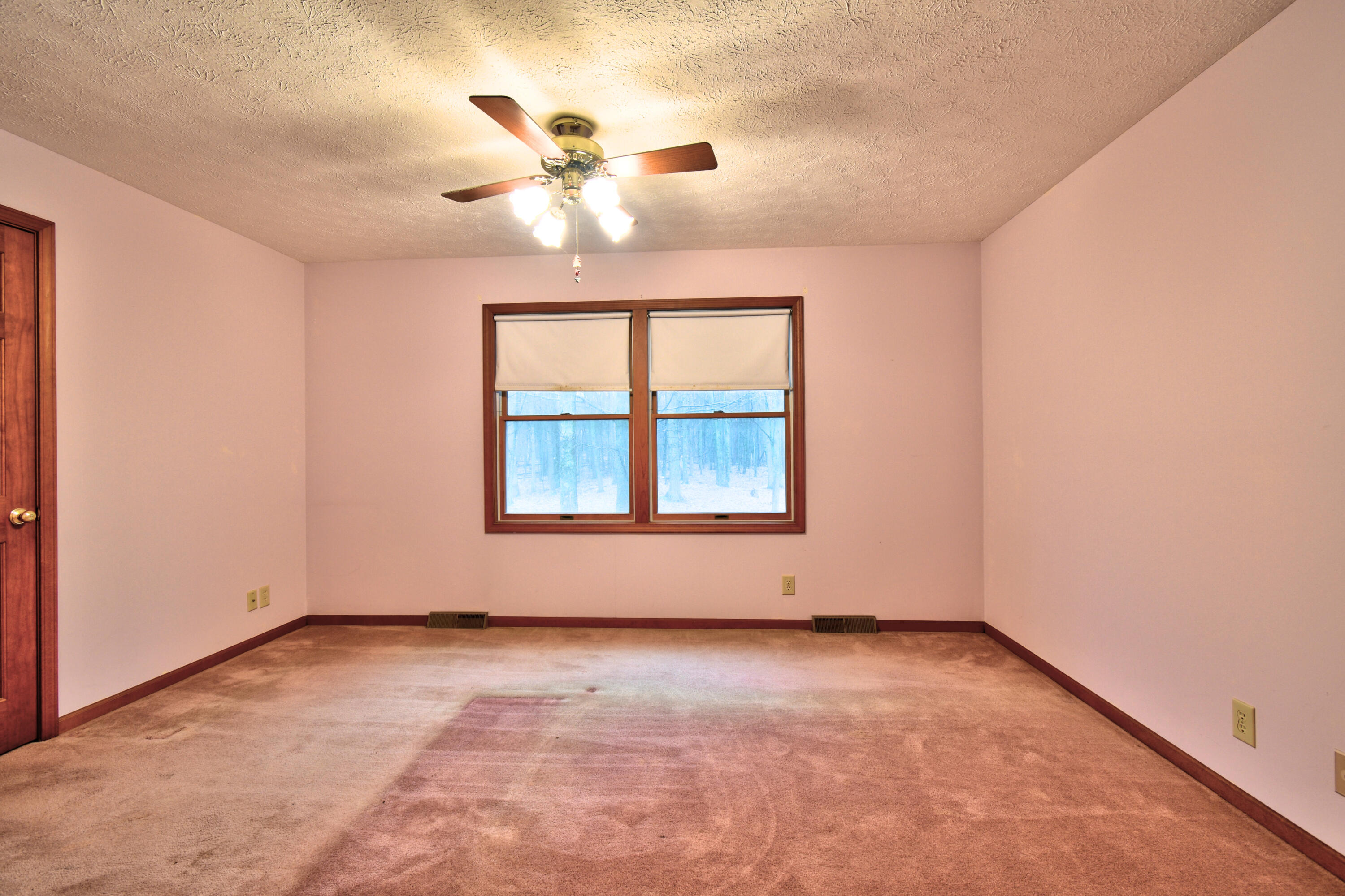 7585 Tree Top Lane Pigeon, MI 48755 - Photo 34 of 105 bed 1 3