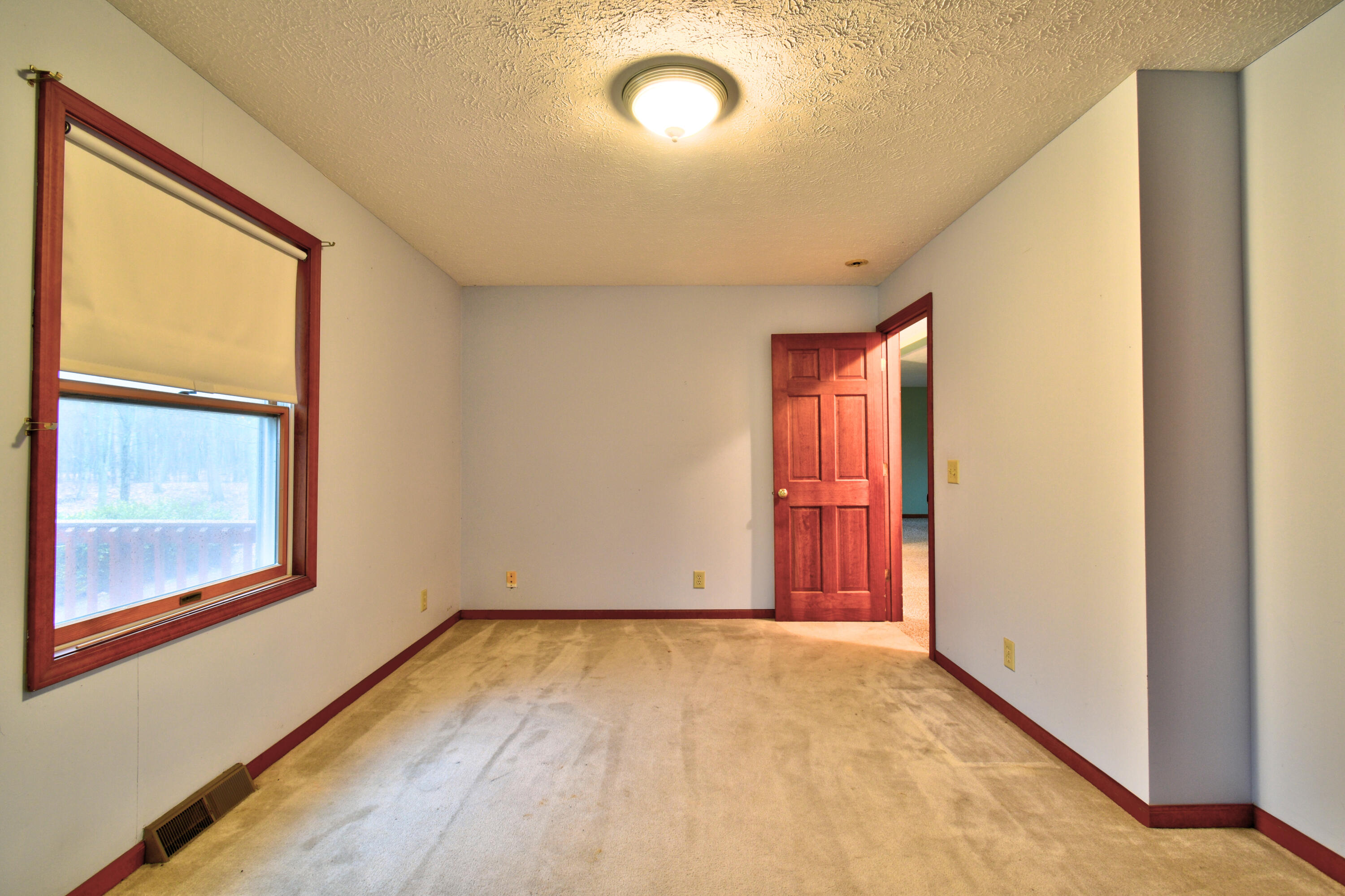 7585 Tree Top Lane Pigeon, MI 48755 - Photo 7 of 105 bed 2 5