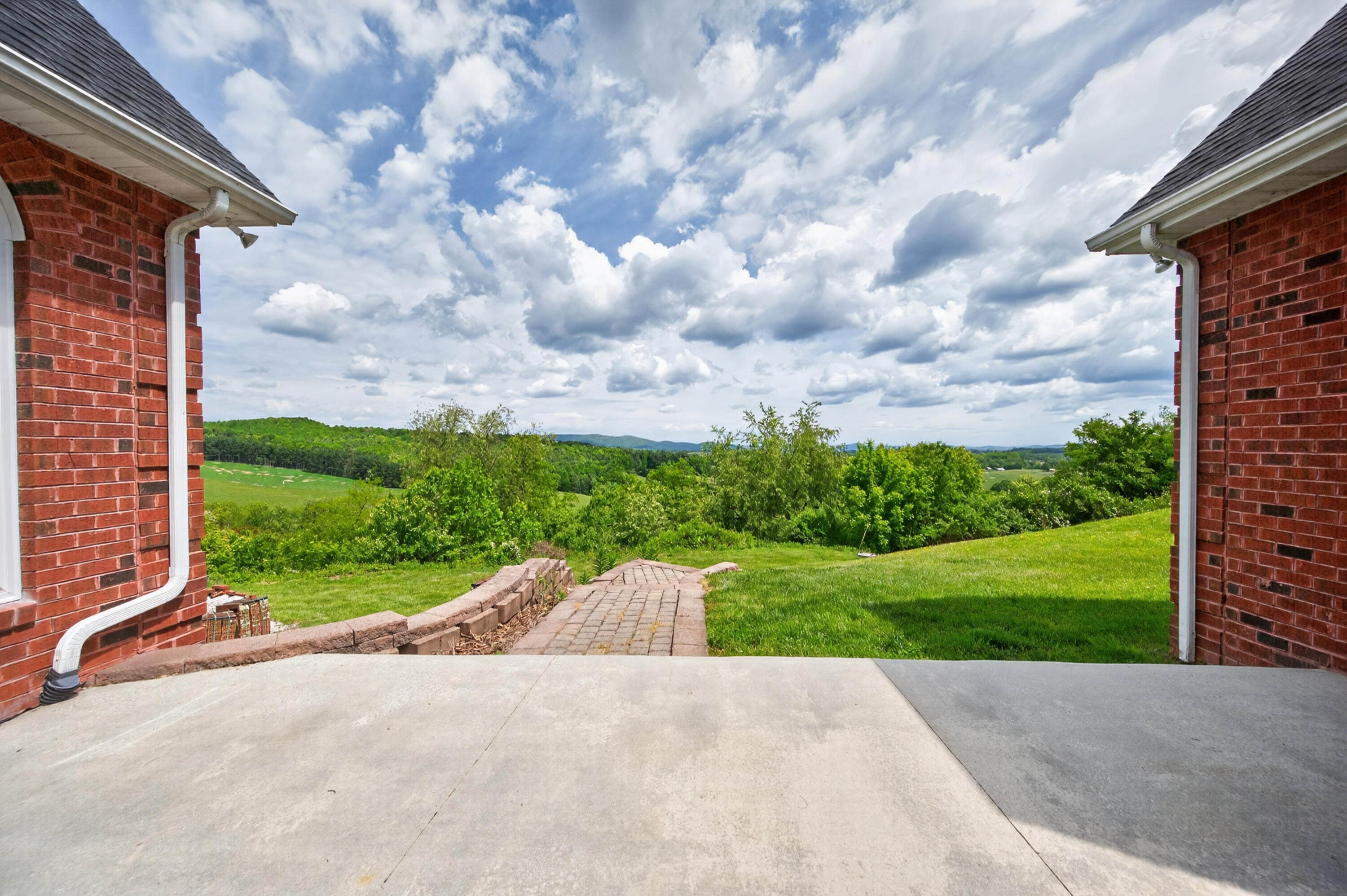 217 Indian Valley Road Willis, VA 24380 - Photo 14 of 120 willis-114