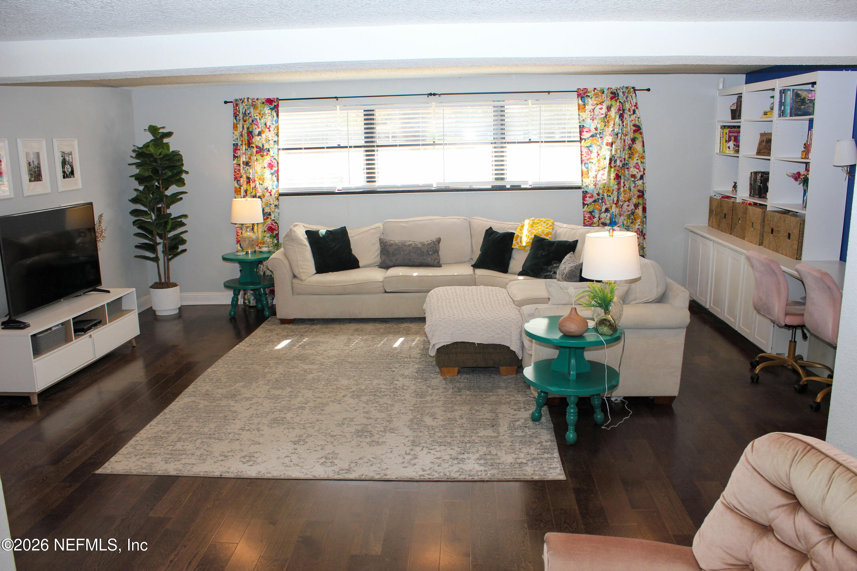 3637 Pizarro Road Jacksonville, FL 32217 - Photo 4 of 30 Family Room 2