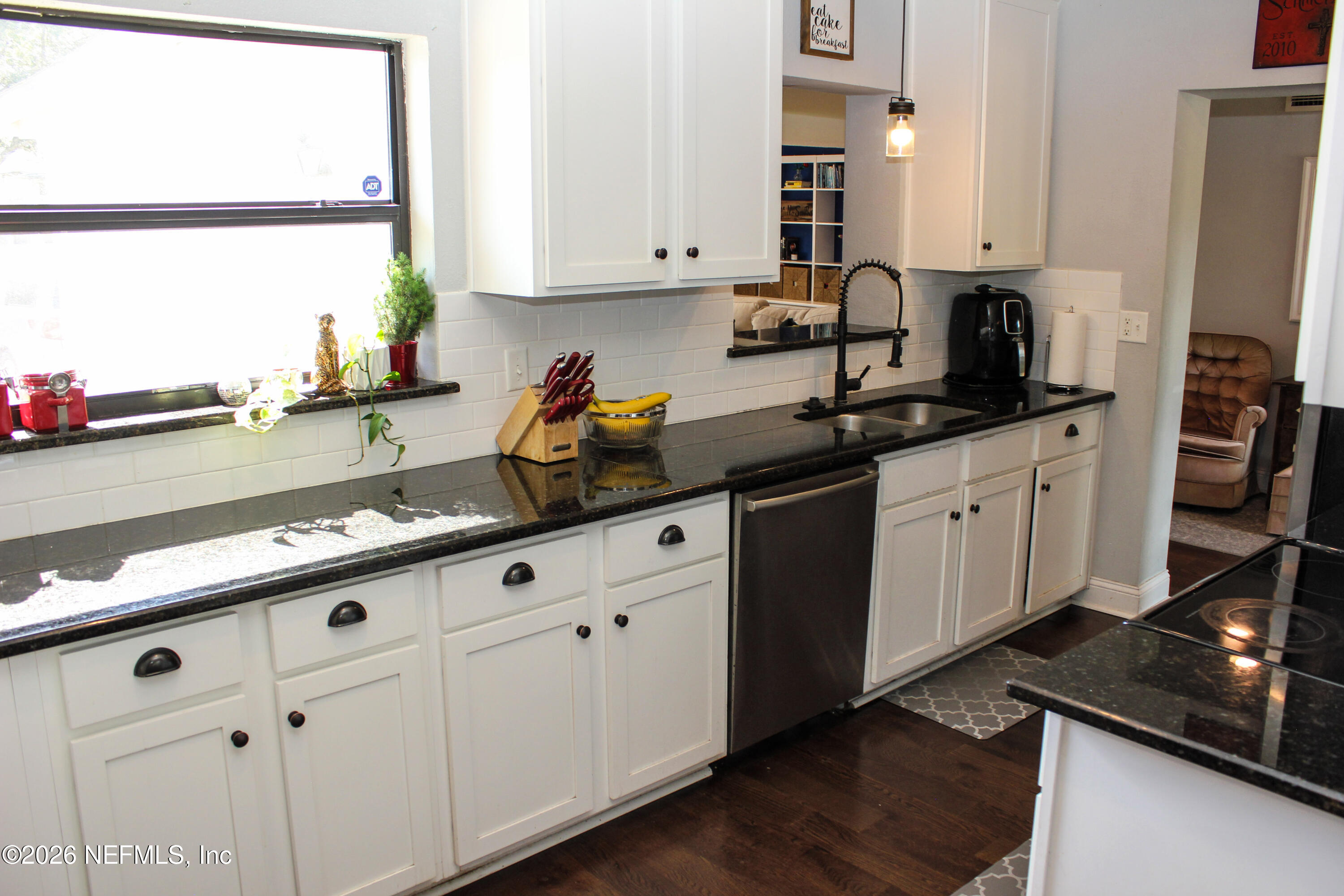 3637 Pizarro Road Jacksonville, FL 32217 - Photo 9 of 30 Kitchen 3