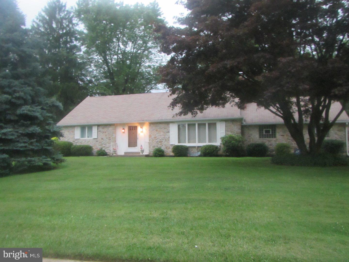 2036 Pine Road Huntingdon Valley, PA 19006 - Photo 1 of 11 Gallery Image 1