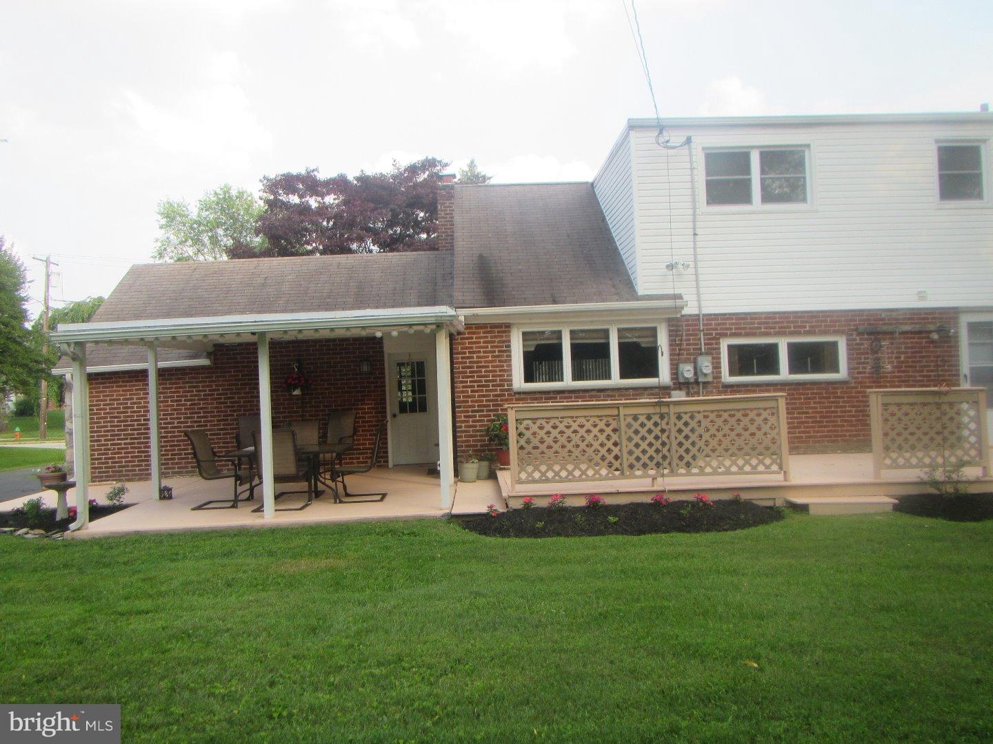 2036 Pine Road Huntingdon Valley, PA 19006 - Photo 8 of 11 Gallery Image 8