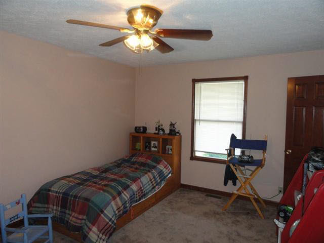 3349 East Randy Lane Salem, IN 47167 - Photo 5 of 9 Gallery Image 5